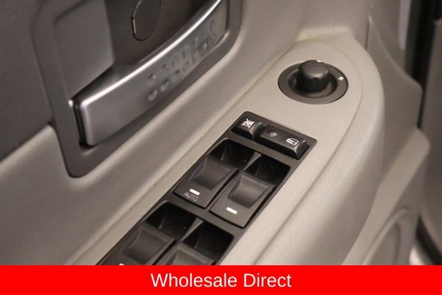 Used 2006 Dodge Durango SLT image 17