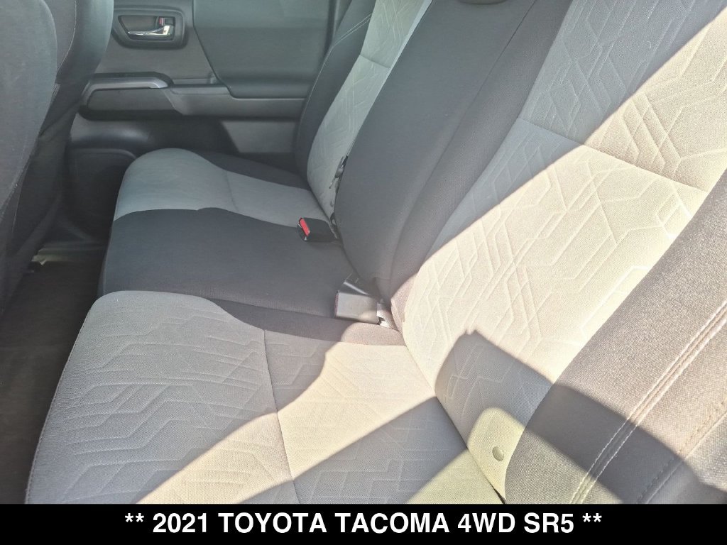 Used 2021 Toyota Tacoma TRD Sport AWD/4WD image 26