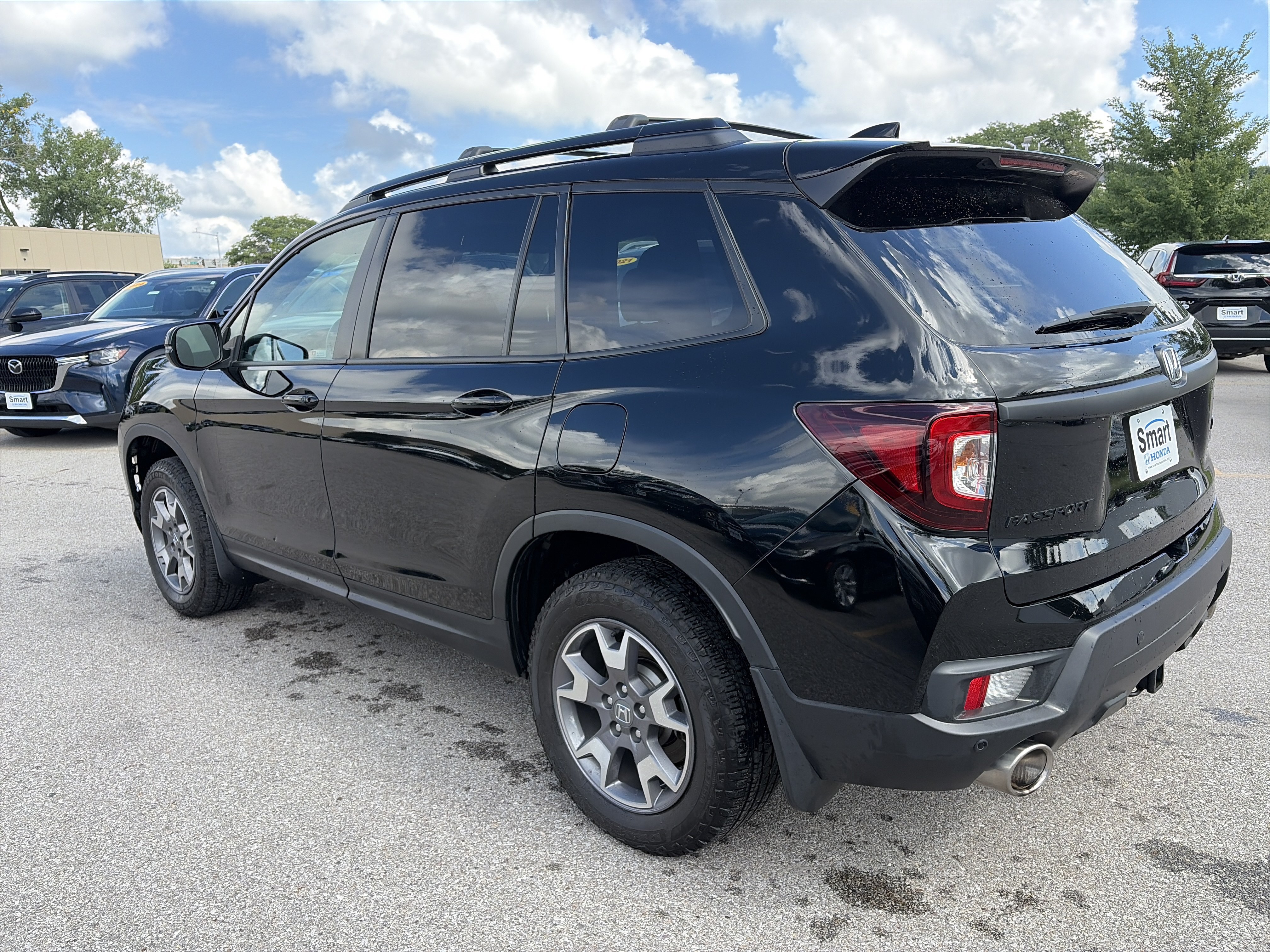 Certified 2023 Honda Passport TrailSport image 7