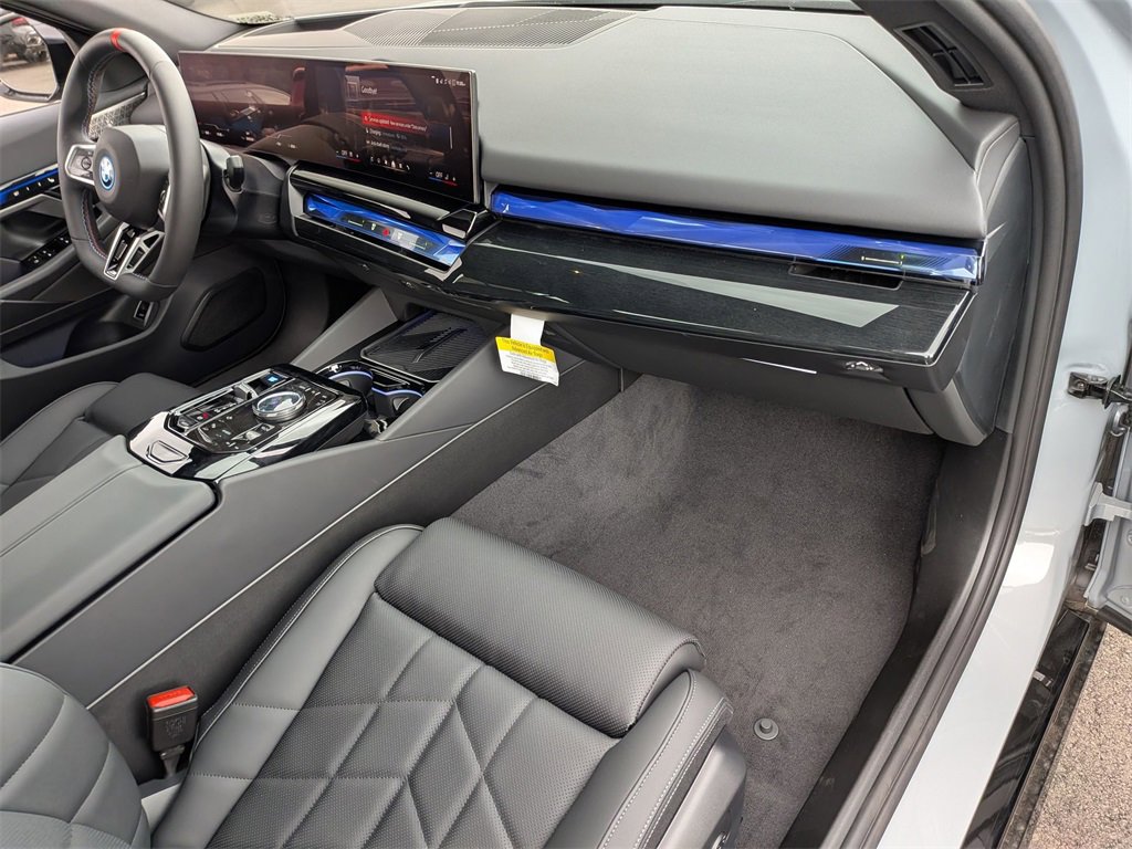New 2025 BMW i5 M60 image 11