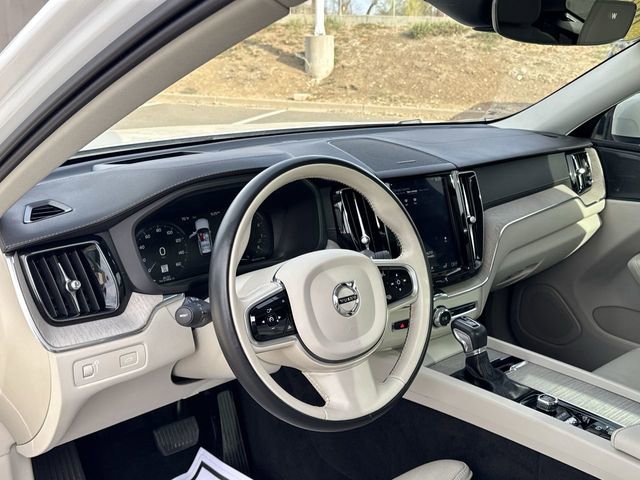 Used 2020 Volvo XC60 T5 Inscription w/ Protection Package Premier image 23