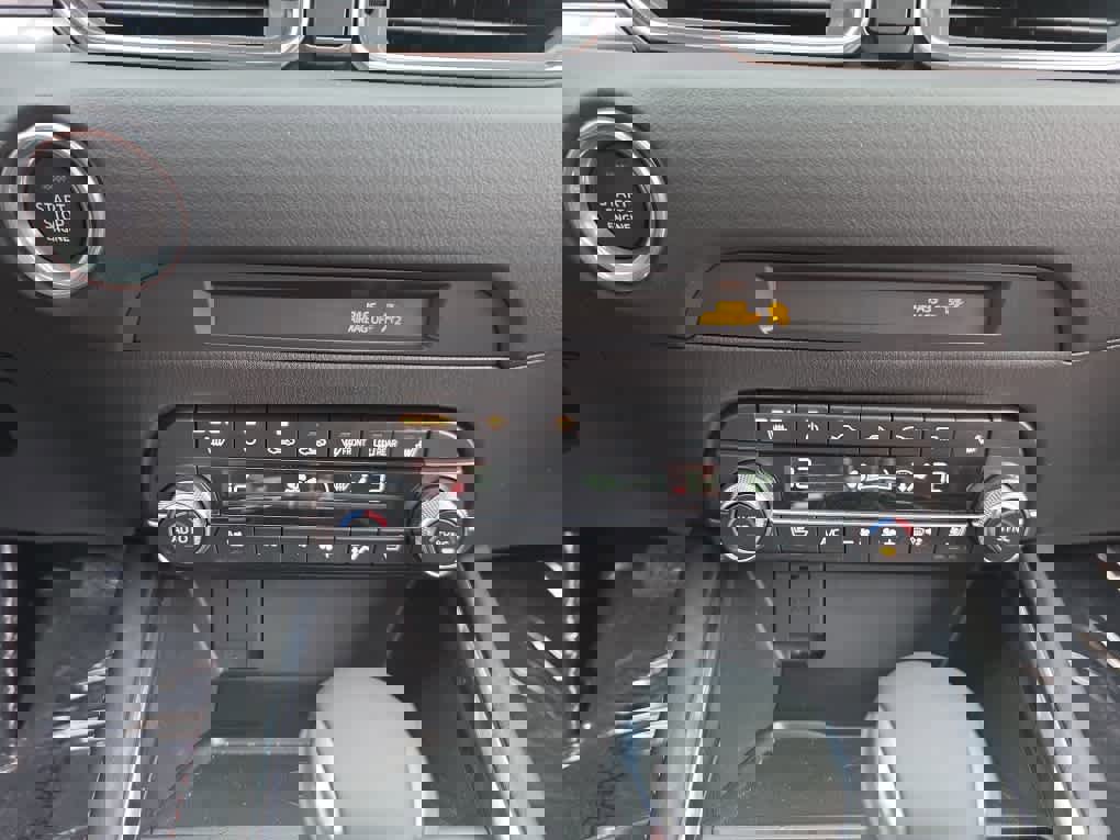 Used 2025 MAZDA CX-5 Carbon Edition image 18