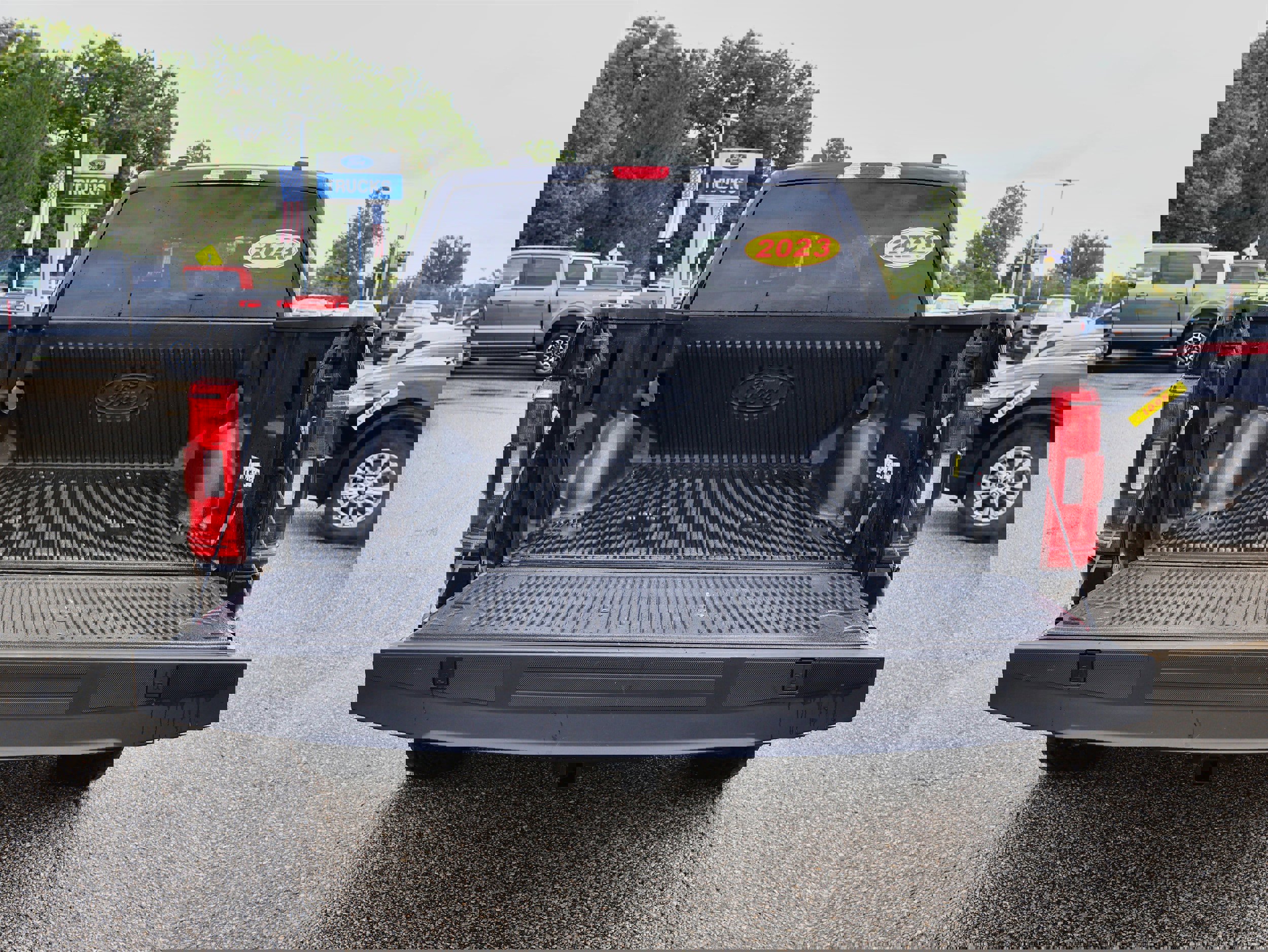 Used 2023 Ford F150 XLT w/ Equipment Group 302A High image 5