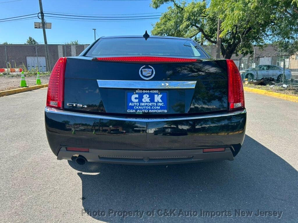 Used 2013 Cadillac CTS Luxury AWD/4WD image 12