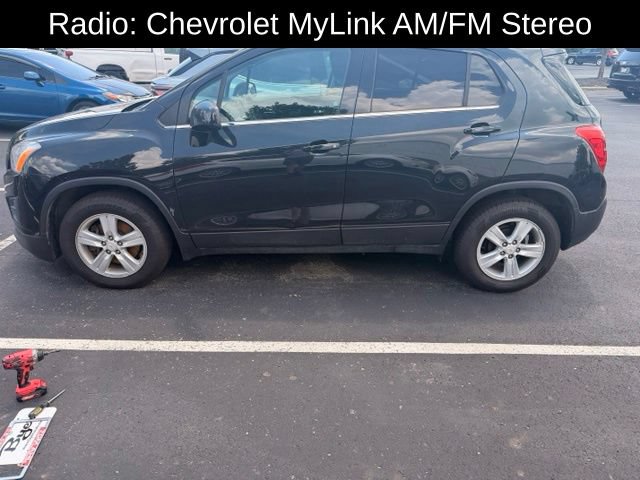 Used 2016 Chevrolet Trax LT FWD image 4