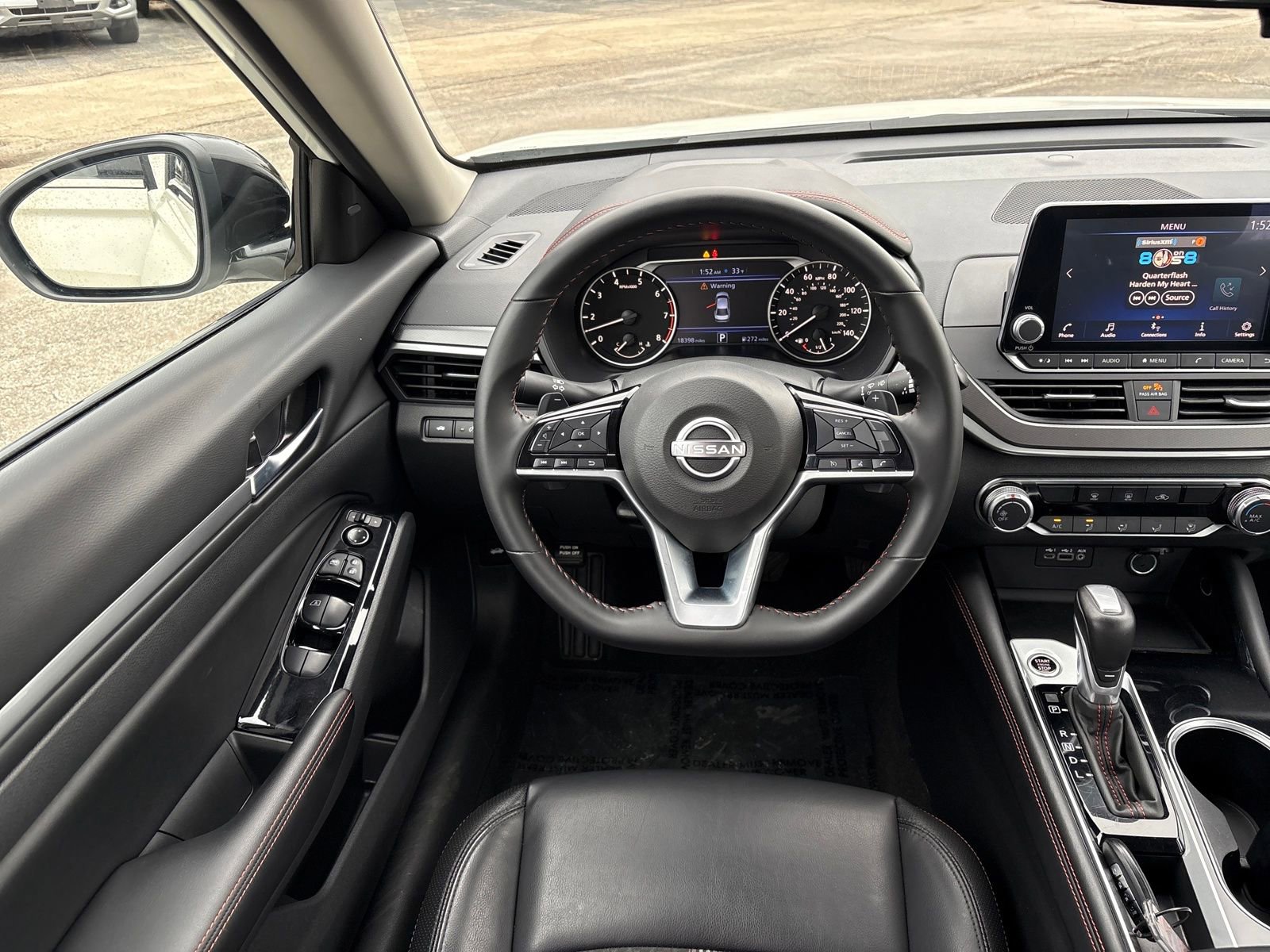 Used 2025 Nissan Altima 2.5 SR image 13