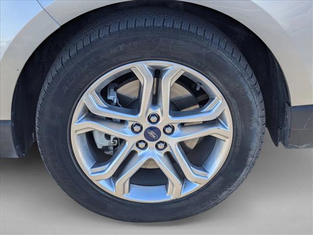Used 2018 Ford Edge Titanium image 22