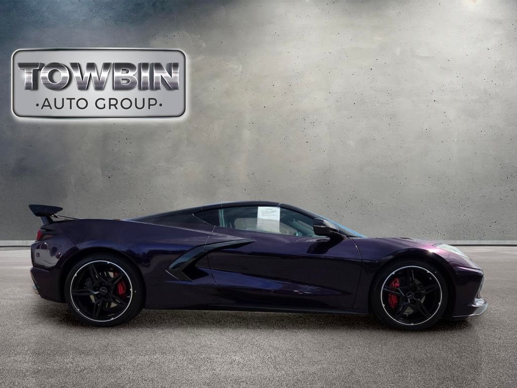 Used 2023 Chevrolet Corvette Stingray Preferred Cpe w/ Engine Appearance Package RWD image 24