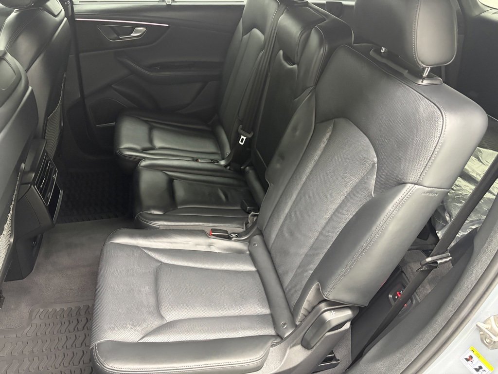 Used 2023 Audi Q7 3.0T Prestige w/ Prestige Package image 34