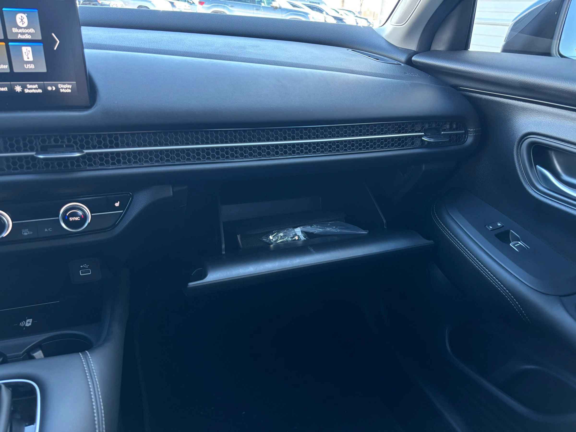 Used 2025 Honda HR-V EX-L image 16