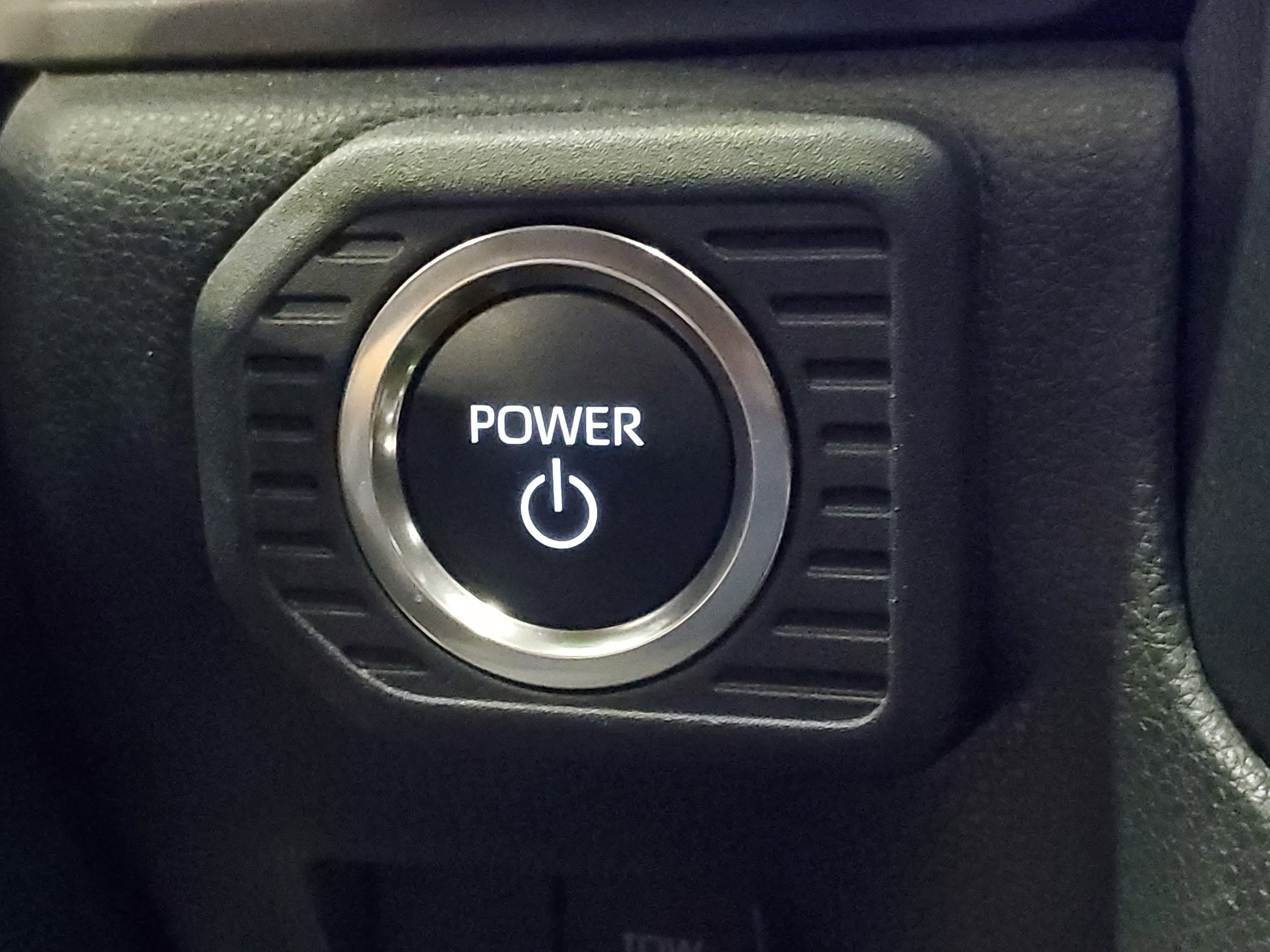 Certified 2025 Toyota Land Cruiser Base image 28