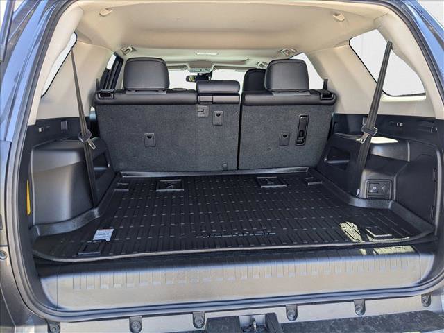 Used 2022 Toyota 4Runner SR5 Premium image 7