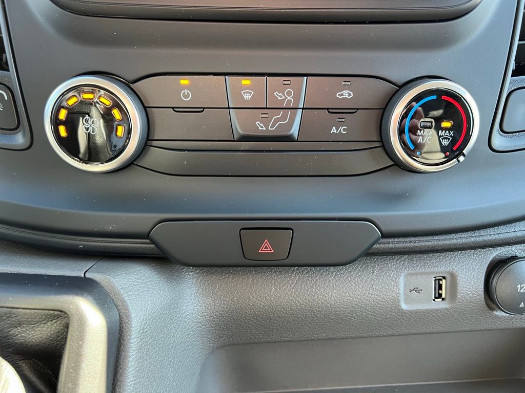 Used 2024 Ford Transit 150 Low Roof RWD image 23