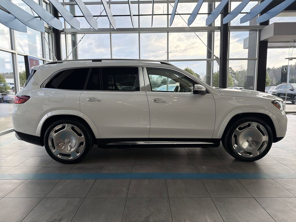 New 2026 Mercedes-Benz Maybach GLS 600 4MATIC image 2