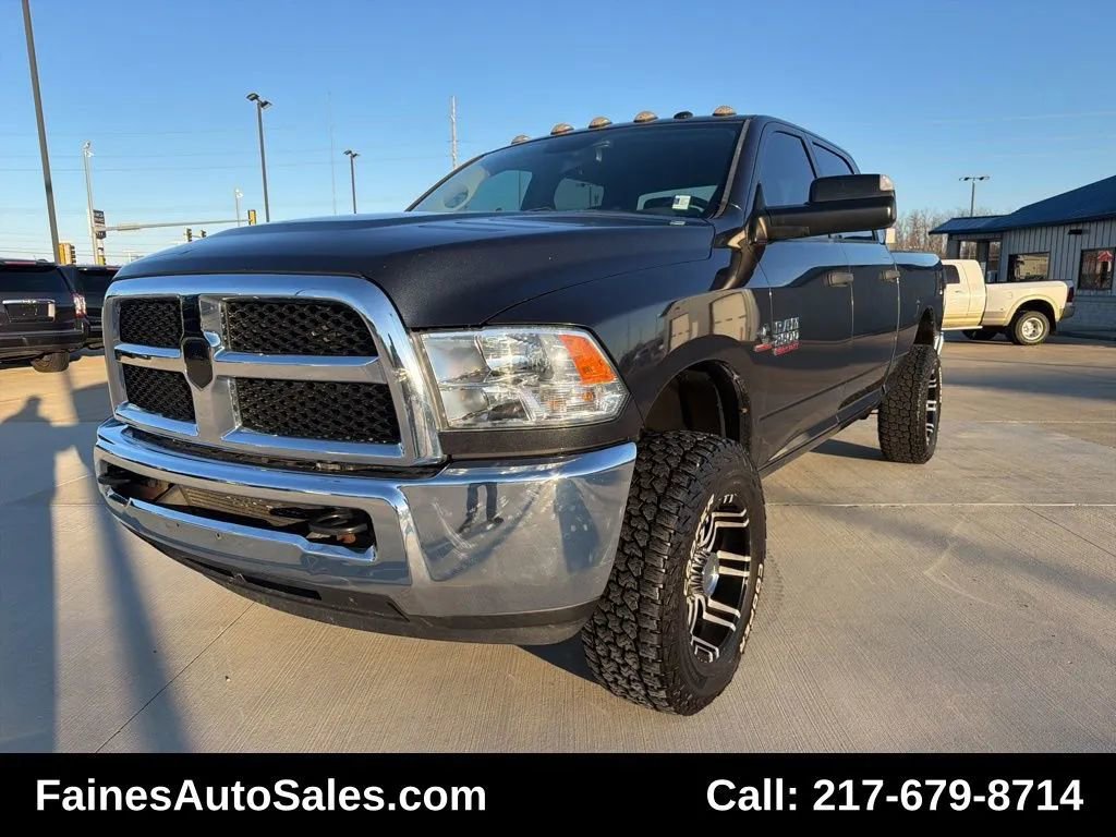 Used 2016 RAM 2500 Tradesman w/ Chrome Appearance Group image 3