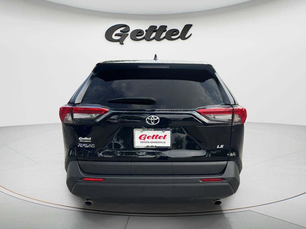 Used 2025 Toyota RAV4 LE FWD image 6