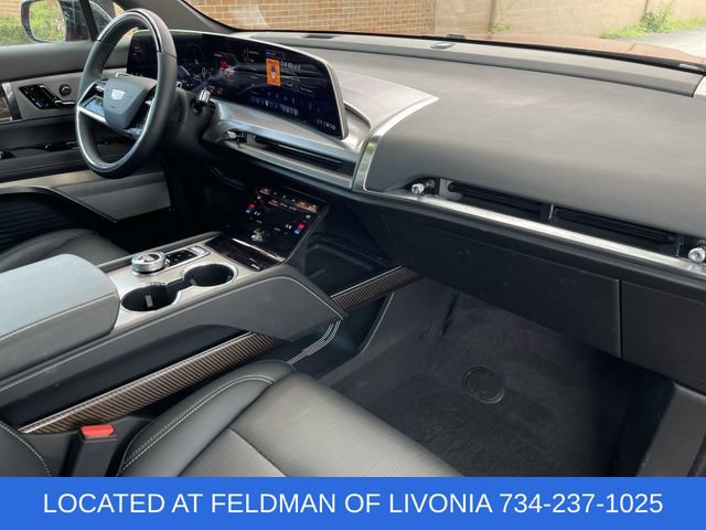 Used 2026 Cadillac Vistiq Sport w/ LPO, Floor Liner Package AWD/4WD image 29