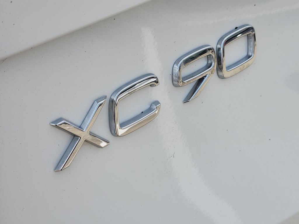 Used 2018 Volvo XC90 T6 Momentum w/ Convenience Package AWD/4WD image 12