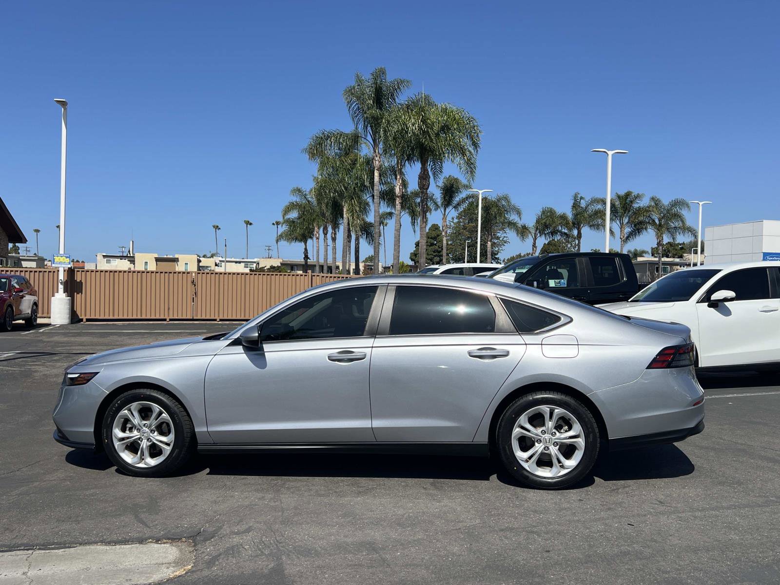 Certified 2023 Honda Accord LX image 2