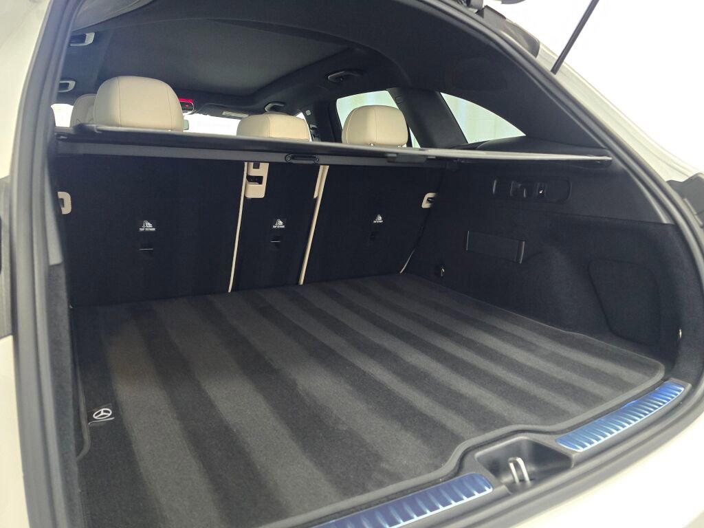 Used 2025 Mercedes-Benz GLC 300 GLC 300 image 21