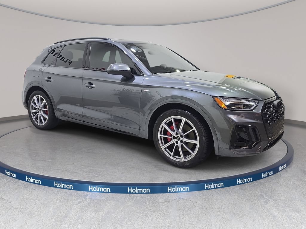 Used 2024 Audi Q5 e Premium Plus AWD/4WD image 5
