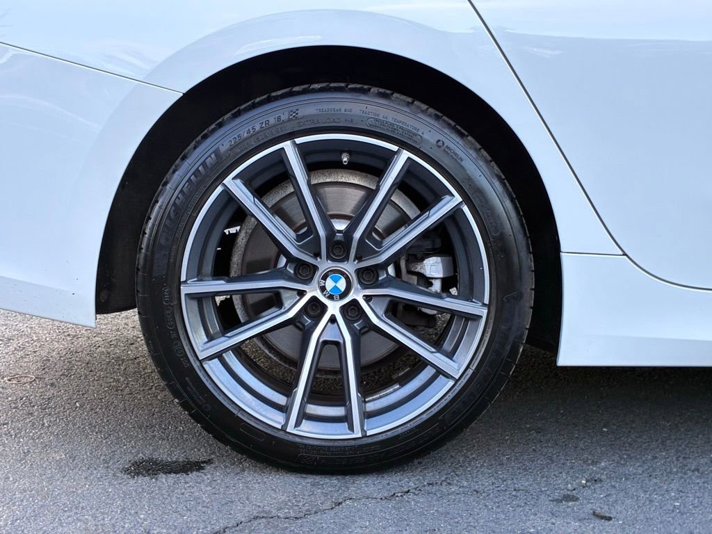 Used 2020 BMW 330i xDrive Sedan w/ Convenience Package AWD/4WD image 50