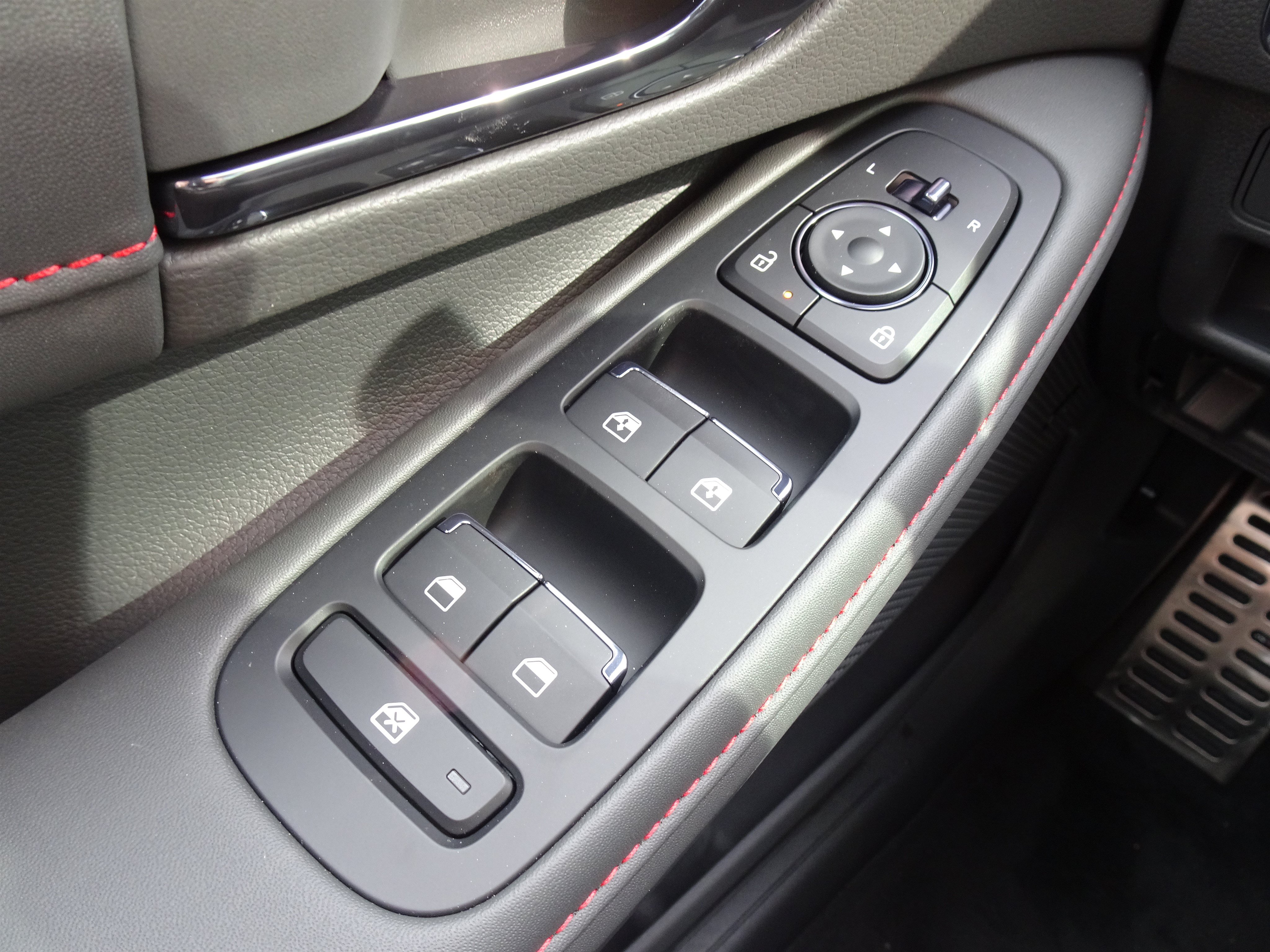 New 2026 Hyundai Sonata N Line FWD image 18