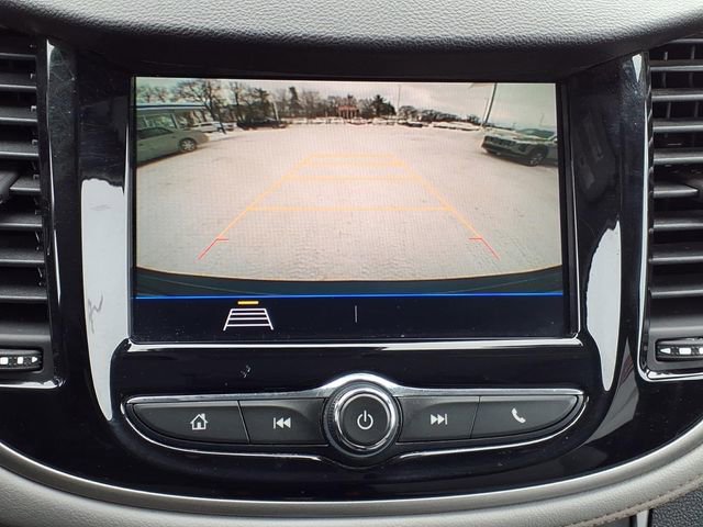 Used 2020 Chevrolet Trax LT w/ LT Convenience Package image 24