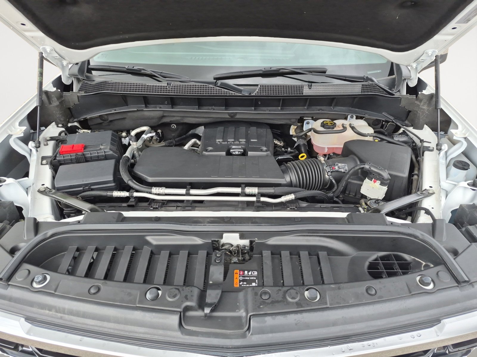 Used 2024 Chevrolet Silverado 1500 LT image 30