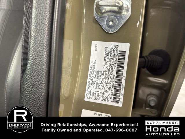 Used 2025 Honda Civic Sport image 37
