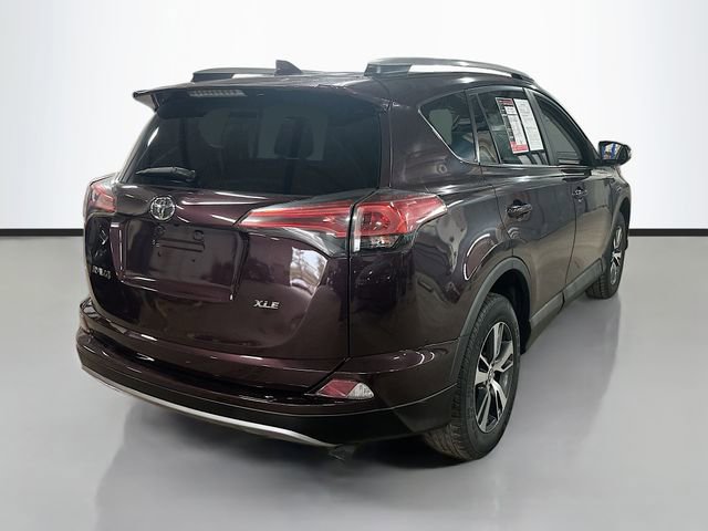 Used 2018 Toyota RAV4 XLE image 6