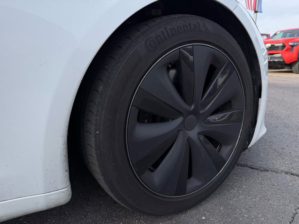 Used 2022 Tesla Model S image 31