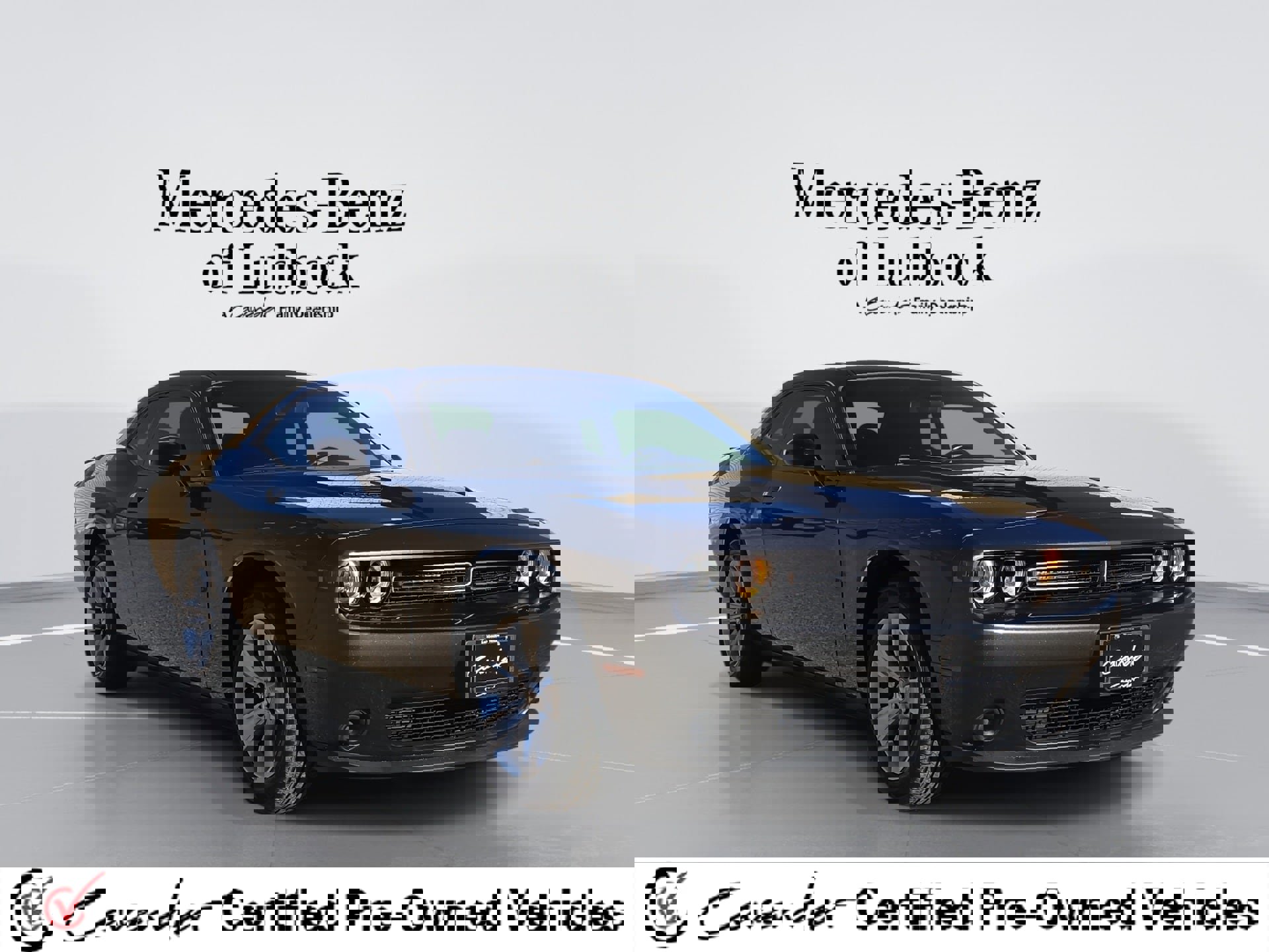 Used 2021 Dodge Challenger SXT image 1