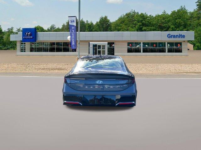 Used 2025 Hyundai Sonata SEL FWD image 8