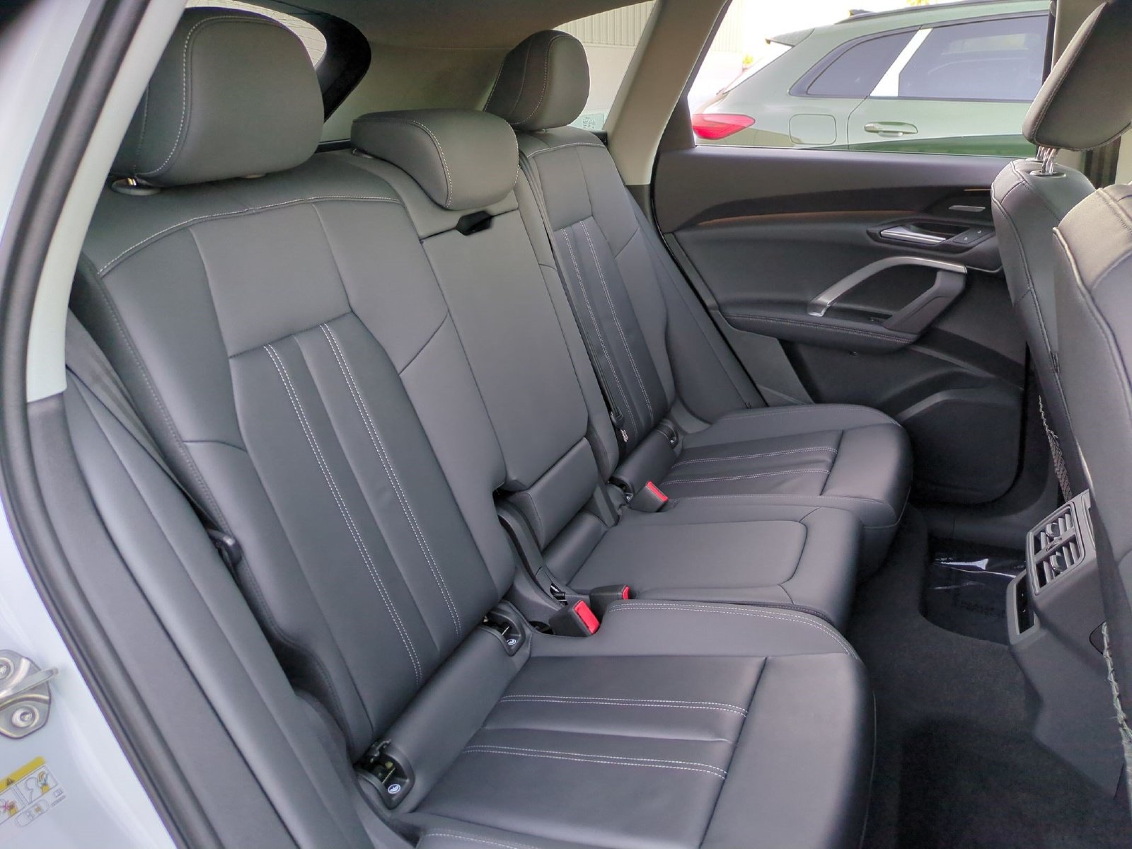 Used 2025 Audi Q5 Premium Plus w/ Premium Plus AWD/4WD image 28