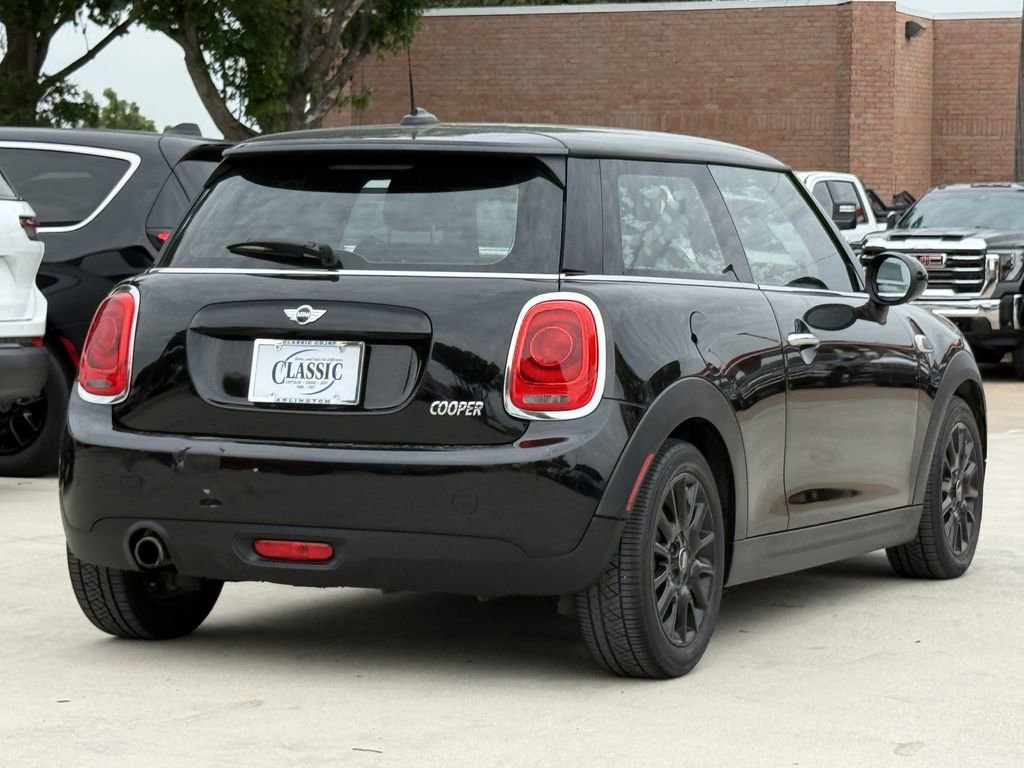 Used 2016 MINI Cooper 2-Door Hardtop FWD image 4