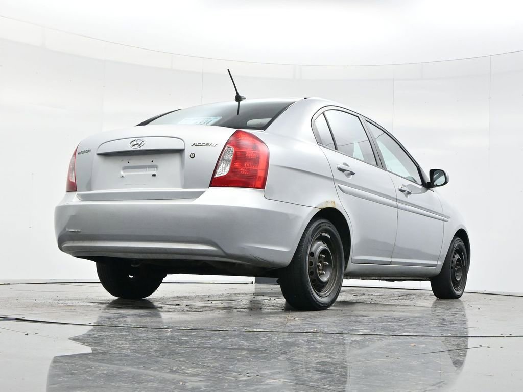 Used 2010 Hyundai Accent GLS w/ Premium Pkg 4 image 44