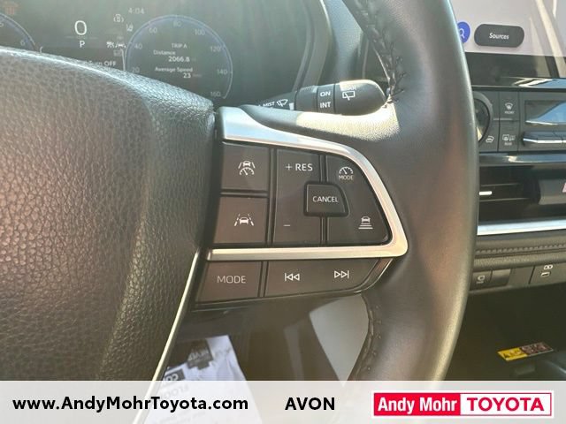Certified 2024 Toyota Grand Highlander AWD image 18