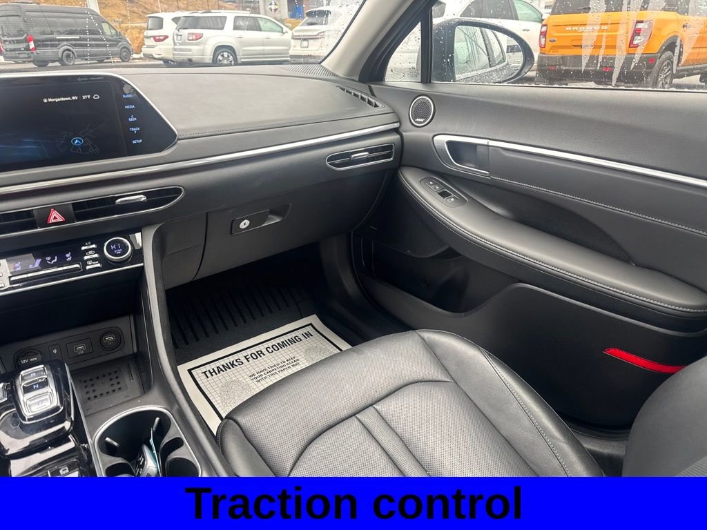 Used 2023 Hyundai Sonata Limited w/ Preferred Accessory Package image 12