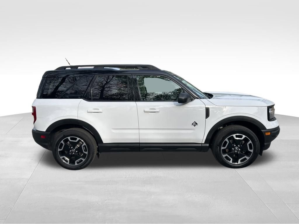 Used 2023 Ford Bronco Sport Outer Banks w/ Tech Package AWD/4WD image 7