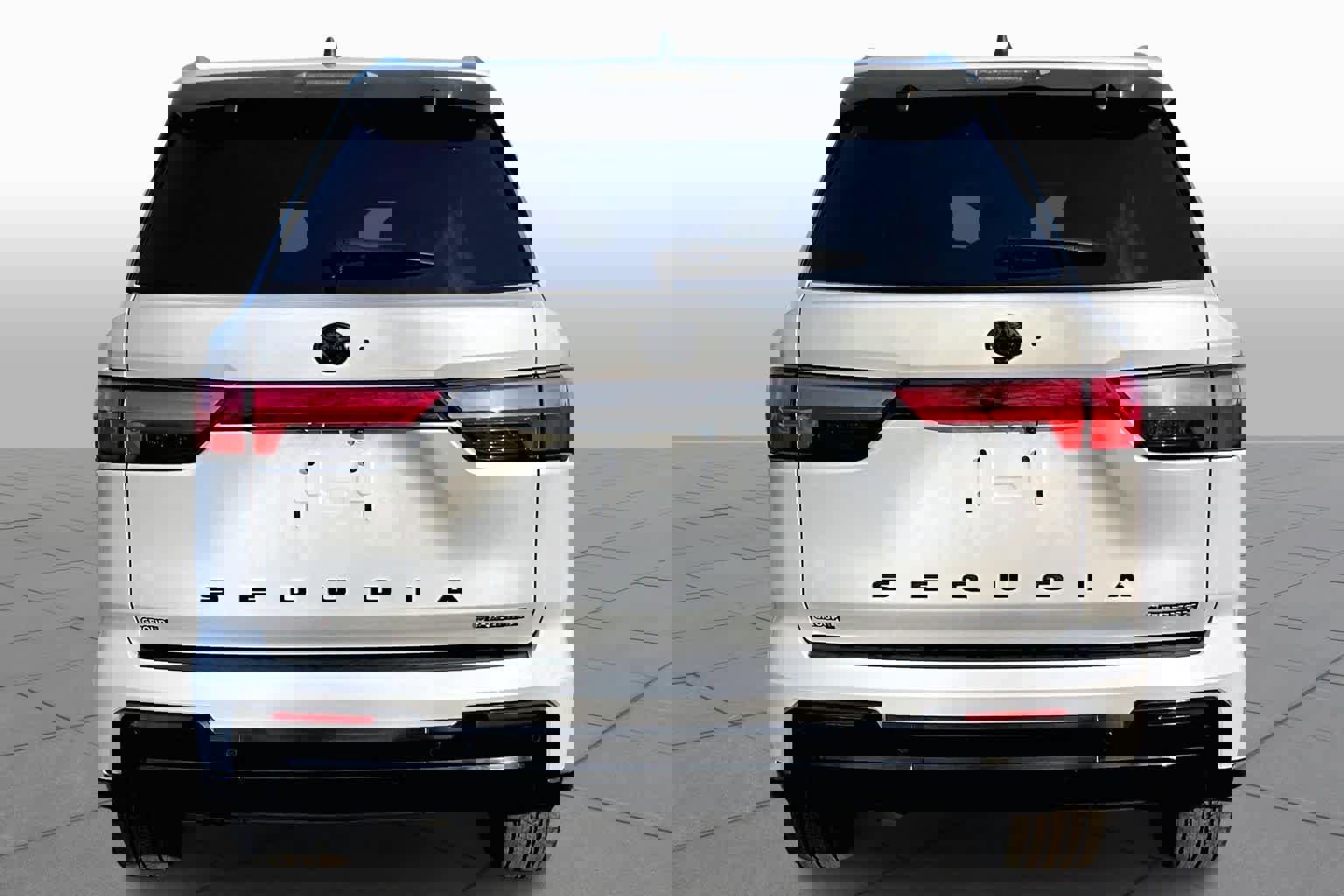 Certified 2025 Toyota Sequoia Platinum image 5