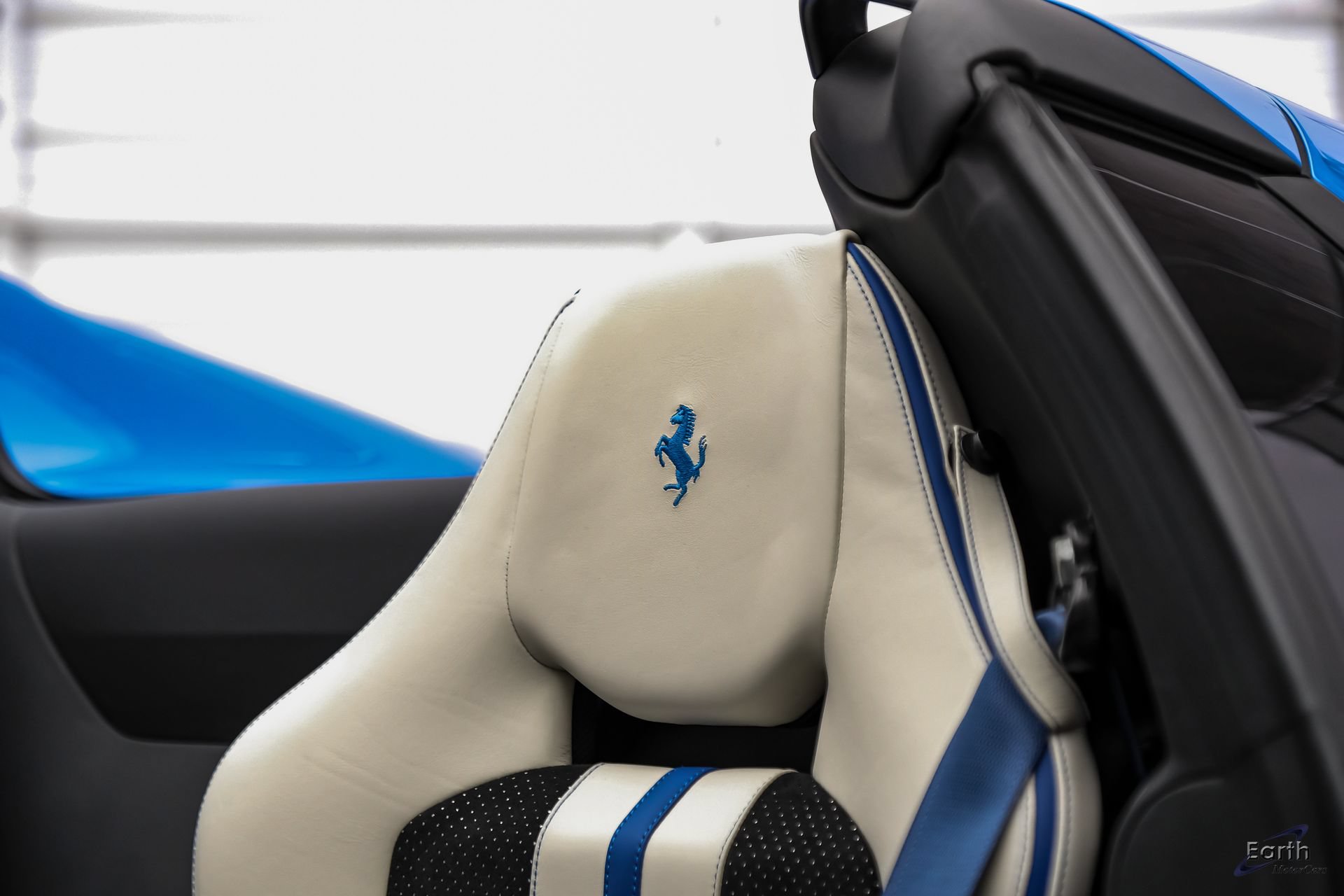 Used 2022 Ferrari 812 GTS RWD image 47