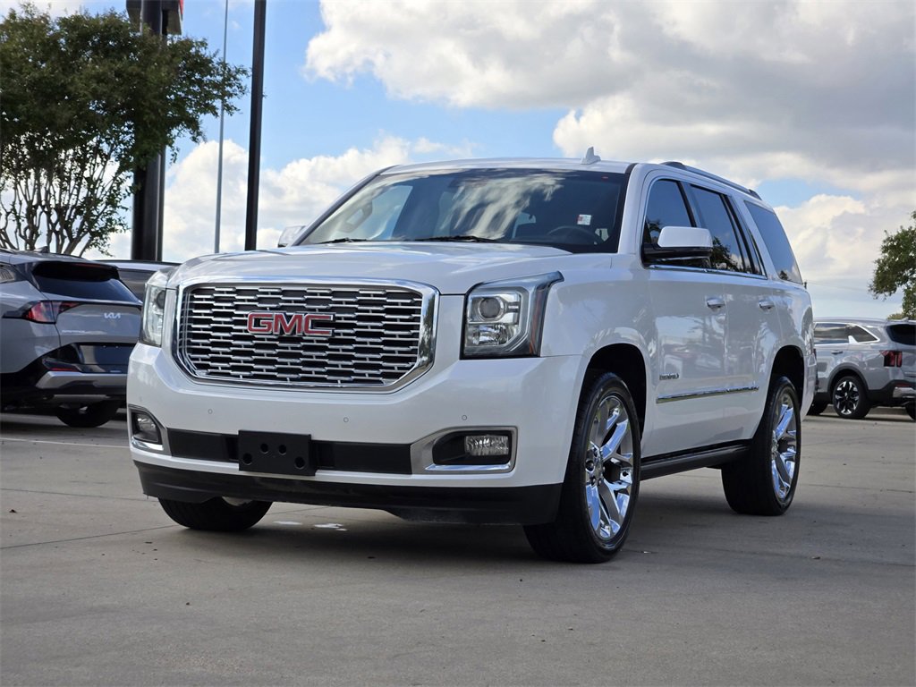 Used 2019 GMC Yukon Denali w/ Denali Ultimate Package image 2