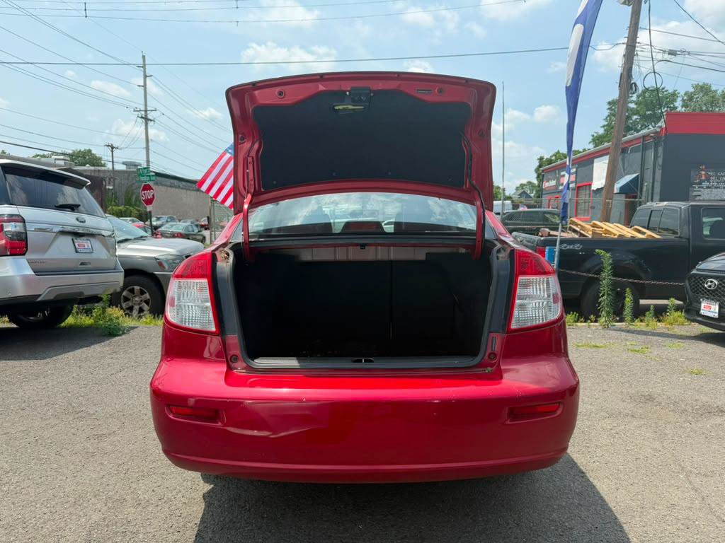 Used 2012 Suzuki SX4 LE FWD image 6