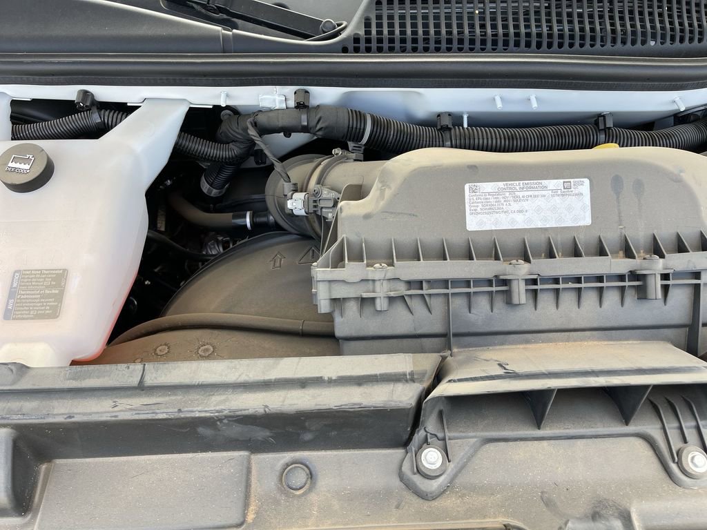 New 2025 GMC Savana 2500 Extended w/ Driver Convenience Package image 30