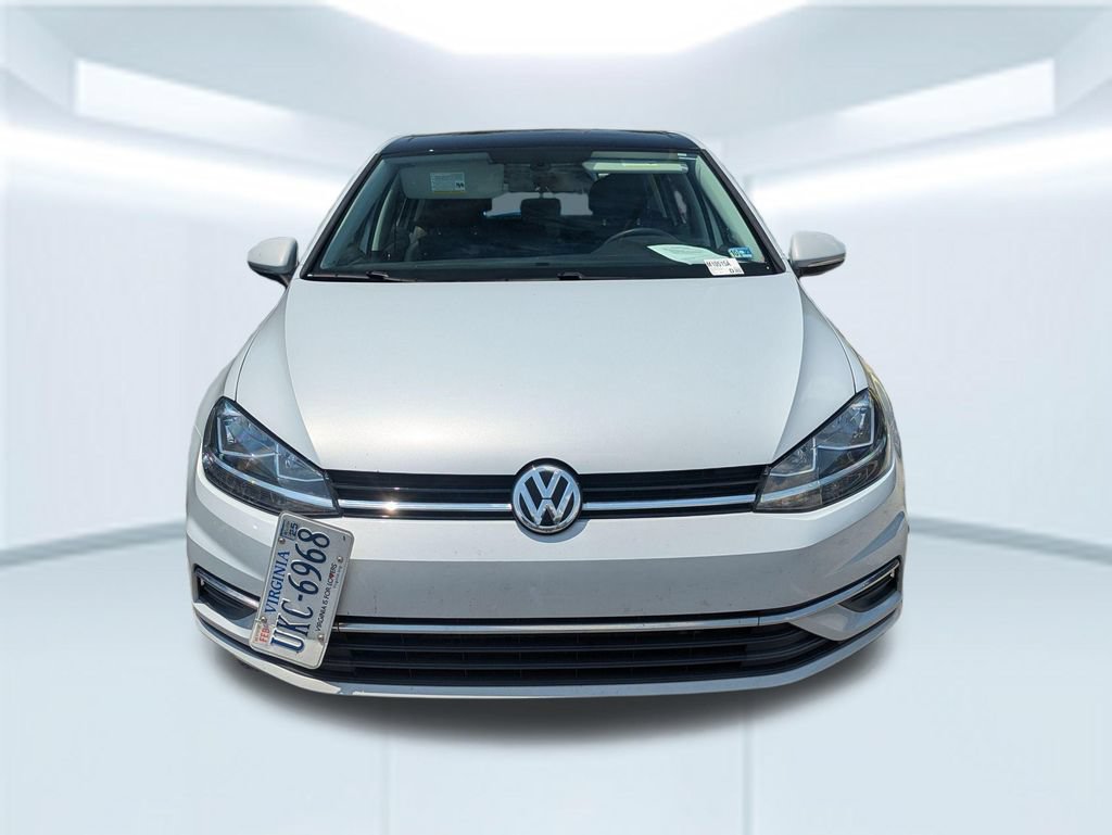 Used 2020 Volkswagen Golf 4-Door FWD image 4