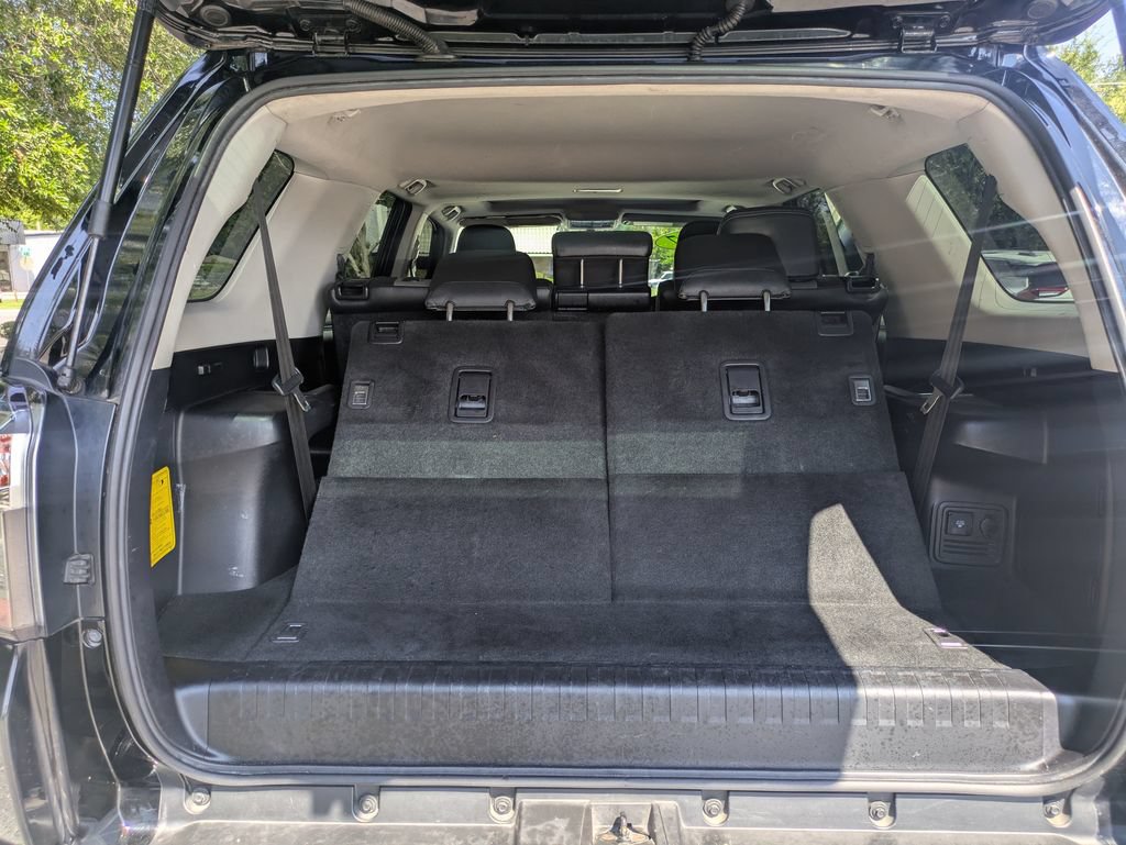 Used 2017 Toyota 4Runner SR5 Premium RWD image 11