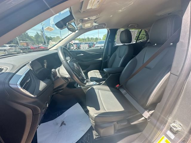 Used 2025 Buick Encore GX Preferred FWD image 21
