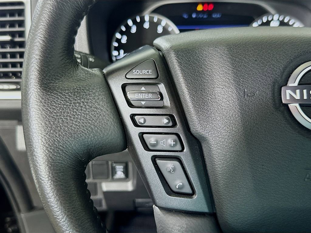 Used 2024 Nissan Frontier SL w/ Technology Package image 22