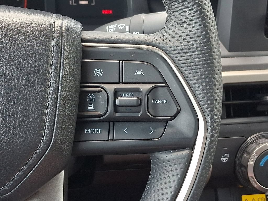 Certified 2024 Toyota Tacoma SR5 AWD/4WD image 21